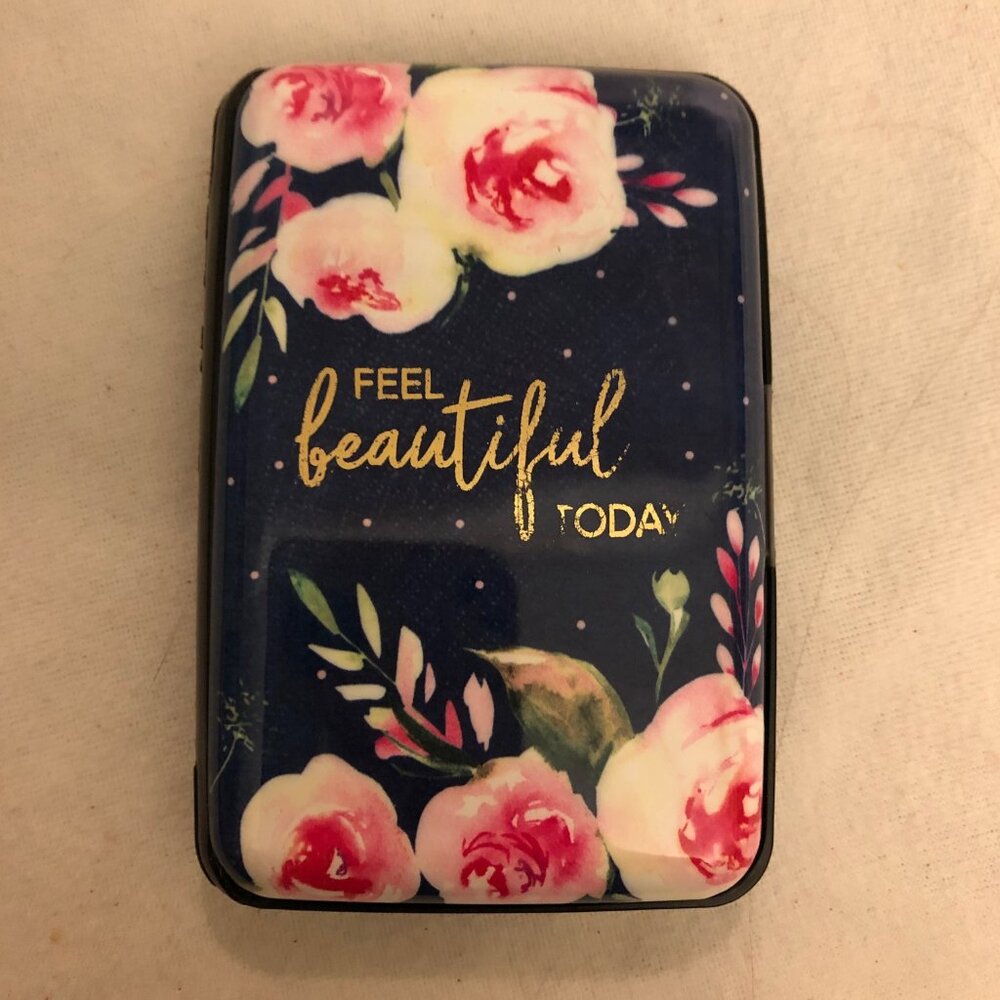 Lady Jayne Credit Card Case - Feel Beautiful Today